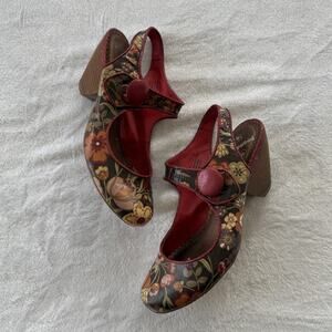 Not Rated Heel Shoes Womens Size 7.5 Multicolor Floral Slingback Block Heel